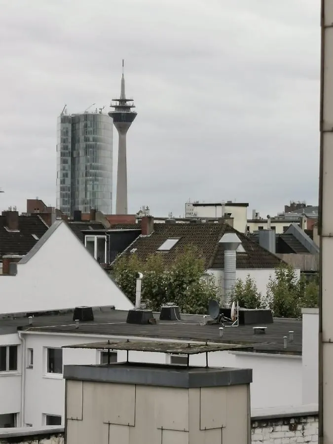 Cozy-City-Central Apartment Düsseldorf